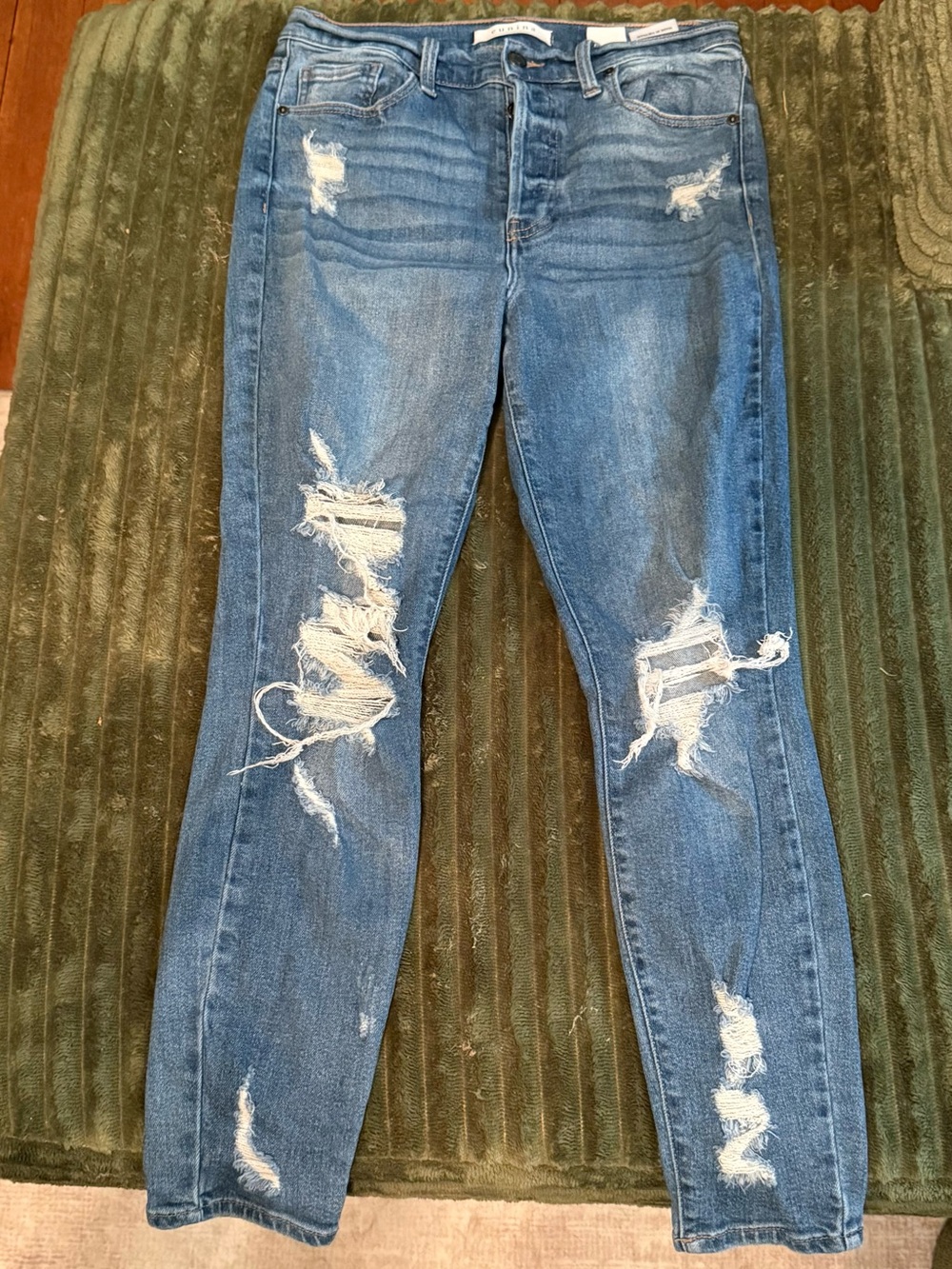 Women’s Juniors size 9 Eunina “BELLA” Jeans Super high rise Skinny Ankle